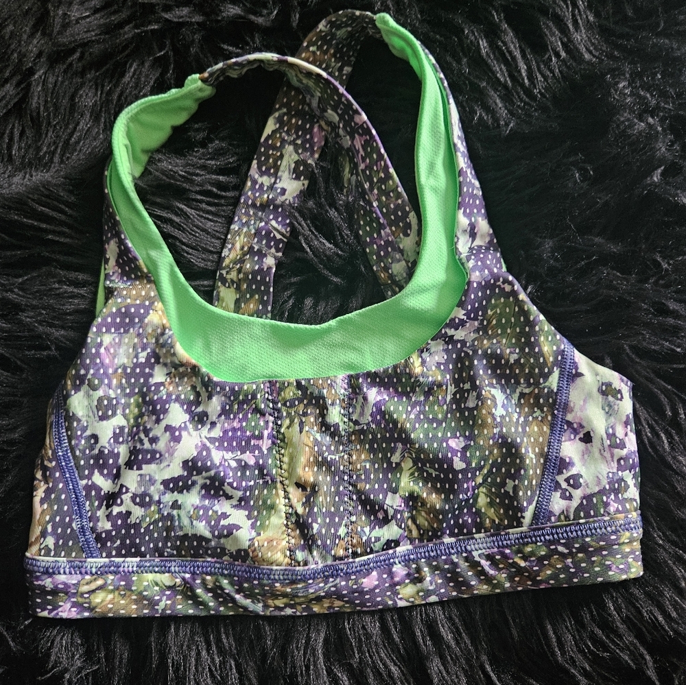 Lululemon Sports Bra